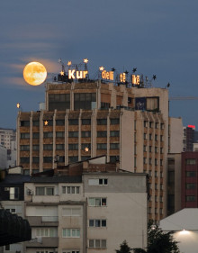 When the sun goes away we paint the sky